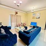 Luxury 1 Bed - Pool View - Ready
