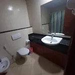 Couples Room Tv Fridge Close To Metro