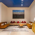 Spacious Luxe Family Apartment With Dubai Canal & Burj Khalifa View