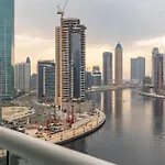 Spacious Luxe Family Apartment With Dubai Canal & Burj Khalifa View