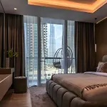 Majestic 2Br Haven With Burj Khalifa View