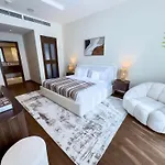 Exquisite 1Br Hidden Gem - Oceana Residences