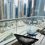 Modern & Cozy With A Beautiful View