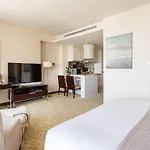 Frank Porter - Emaar Residences Fashion Avenue