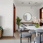Silkhaus Metro Close To Barsha Heights