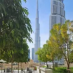 Burj Royale - Burj Khalifa View - 4M Walk To Dubai Mall