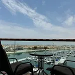Unique Apt At Top Of Yachts With Panoramic Sea View Of Burj Khalifa, Alarab & Atalntis In Palm Jumeirah