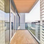 Premium 2+ 1 Bedroom Condo In The Heart Of Bluewaters Island