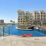 Studio Apartment In Resotz Residence Arjan - Close To Miracle Garden