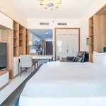 Studio Apartment In Resotz Residence Arjan - Close To Miracle Garden