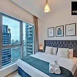 Modern Apartment By Your Perfect Stay Short Lets With Balcony And Marina Views