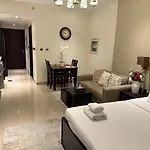 Elite Downtown Residence