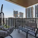 Amazing 2 Bedroom - Pool - Ellington Wilton Terraces
