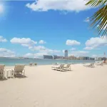 Luxury 4Br Apartment Full Seaview