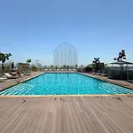 Holidayrent Uae - Top Dubai Stay Near Burj Khalifa