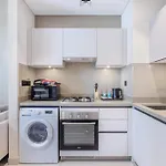 Stay By Latinem Luxury 1Br Holiday Home Cvr A2003 Near Burj Khalifa