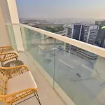 Luxury Apartments Business Bay Gym Pool Parking By Sojo Stay