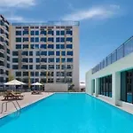 1019 Modern 1 Bedroom Apartment With Pool & Cinema