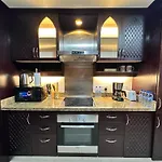 The Residences 1 - Luxury 1Br Apt In Downtown Dubai - 2 Mins Walk To Burj Khalifa & Dubai Mall