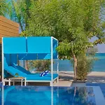 Anantara World Islands Dubai Resort