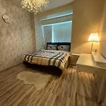2 Bedroom & 3 Bath Apartment In Dubai Marina - Walking Distance To Jbr!\