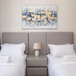 Three Bedroom In Downtown With Burj Khalifa View