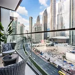 Stayis - 1 Bedroom Iconic Burj Khalifa View
