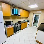 Single Partition 2 Min From Metro Swiming Pool View