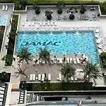 Cozy Pool View 1Bhk 4Pax