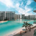 Full Lagoon View Beach Access Exclusive Building
