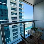 Exquisite 2-Bedroom Apartment With Sea View
