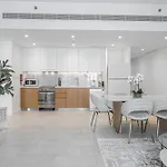 Brand New 1Br In Jbr With Beach Access