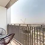 Primestay - Magnificent 2Br In Creek Gate 2 - Creek Harbour