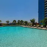 Frank Porter - Aykon City Tower C