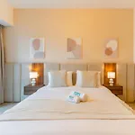 Fam Living - Me Do Re Tower - Brandnew 1Bedroom