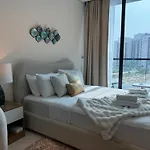 Ashri Hh Studio In Samana Hills With Pool View