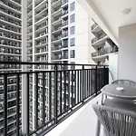 Stunning 1Br With City View - Zada Tower, Business Bay