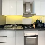 Queens Estate Vacation Homes - Damac Mainson Prive, Business Bay