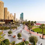 Opulent 1 Bedroom Marina View