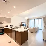 Luxury New Apartment 3 Beds Plus Maid Forte Tower