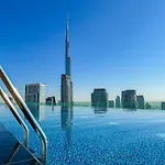 Sky-High Oasis Burj Khalifa Views, Rooftop Infinity Pool, 3Br Apartment In Paramount Hotel Midtown