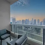 Luxurious 2Br In Dubai Gate 1