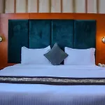Boonmax Hotel