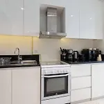 Lux Studio Apt In Damac Hills