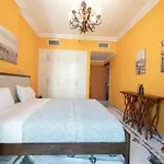Tuscan Style Marina Luxe 1 Bedroom Sleeps 5, Near Beach