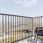 Modern 2Br Gem In Dubai Hills