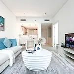 Trophy - Palm Jumeirah Suite With Beach Access