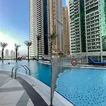 Sleek And Chic 2-Bedroom In The Torch, Dubai Marina