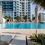 Business Bay With Canal View - Cityapartmentstay