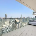 Vayk- Ultra Modern 3 Bd Marina Retreat With Stunning Views
